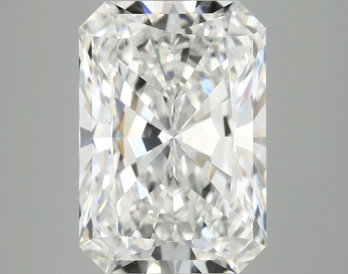 5.03 ct. radiant Lab Grown Diamond front image