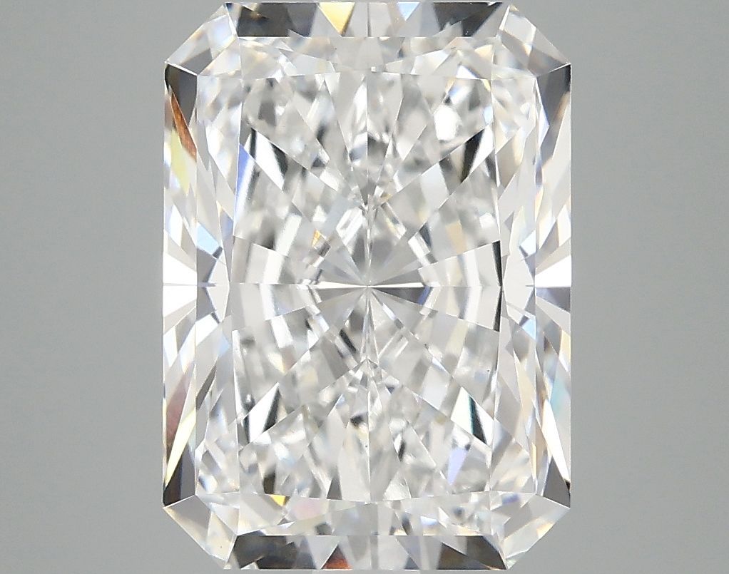 5.09 ct. radiant Lab Grown Diamond front image