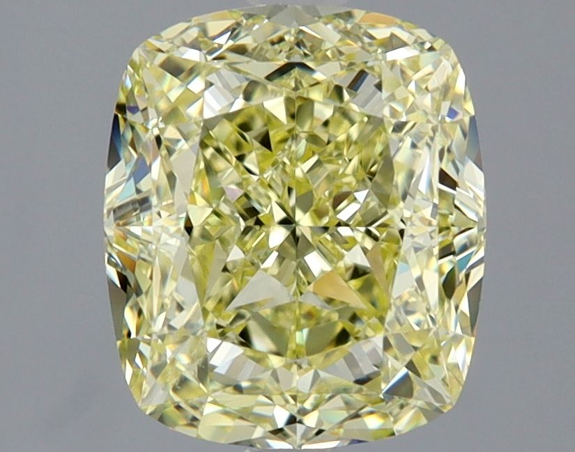 3.02 ct Cushion Brilliant diamond