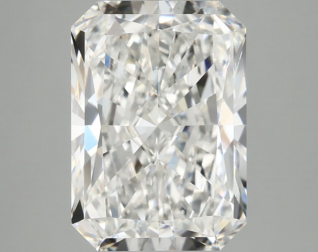 4.69 ct. radiant Lab Grown Diamond front image