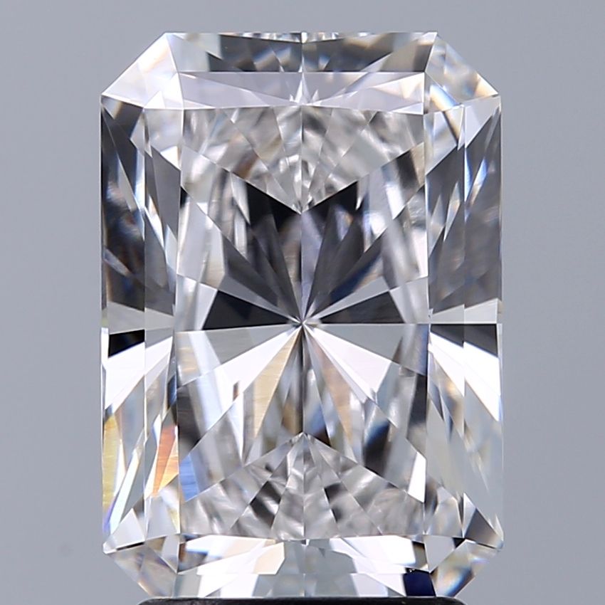 2.53 ct. radiant Lab Grown Diamond front image