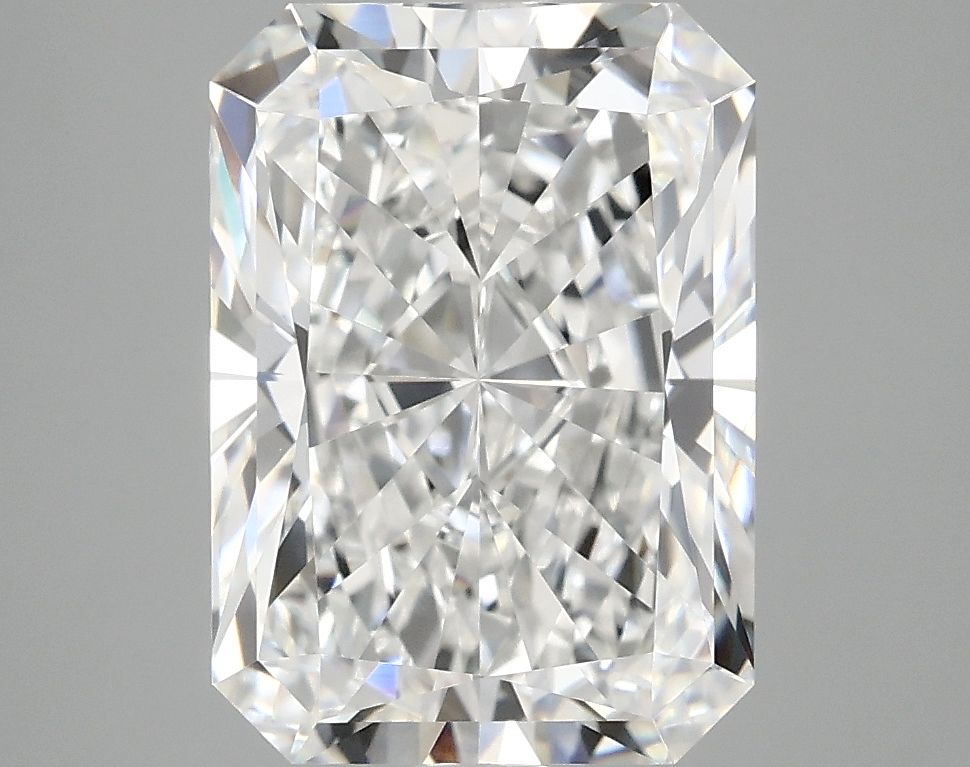 4.19 ct. radiant Lab Grown Diamond front image