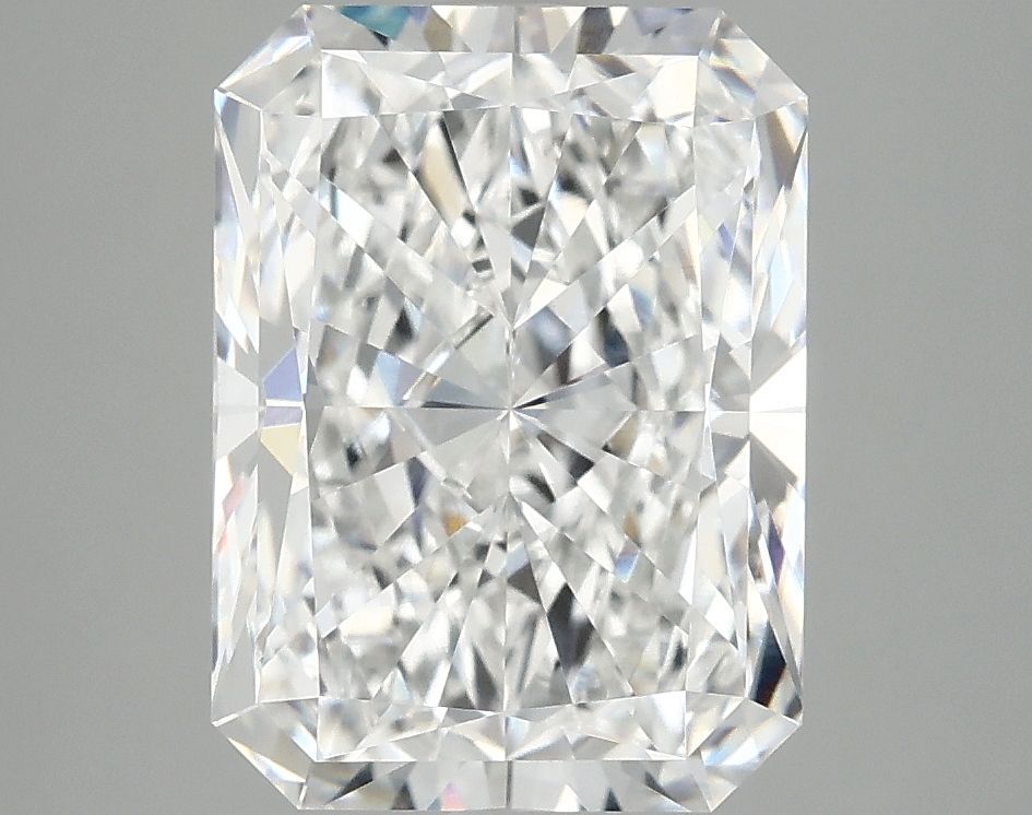 4.05 ct. radiant Lab Grown Diamond front image