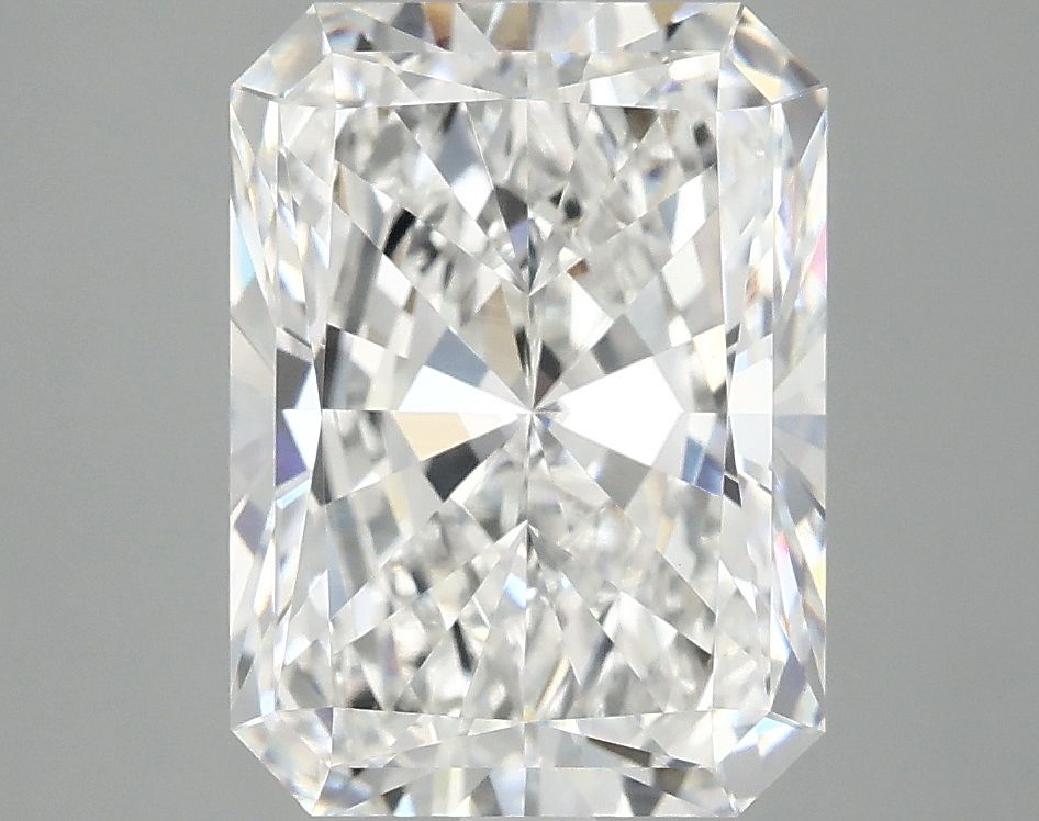 4.17 ct. radiant Lab Grown Diamond front image