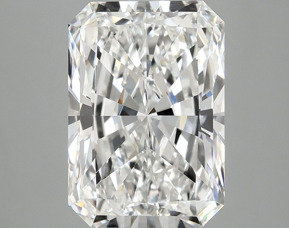 3.89 ct. radiant Lab Grown Diamond front image