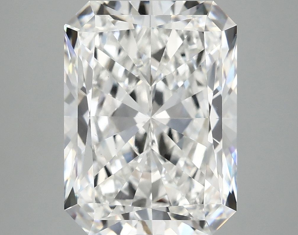5.07 ct. radiant Lab Grown Diamond front image
