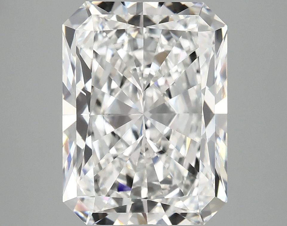 4.18 ct. radiant Lab Grown Diamond front image