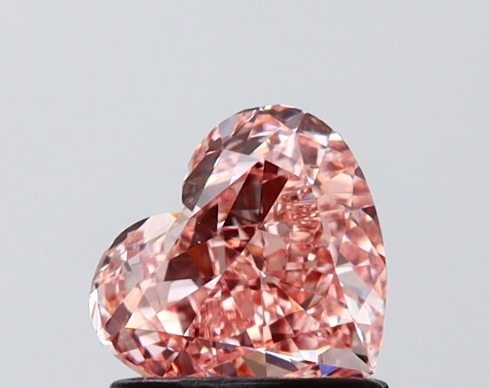 1.00 ct. heart Lab Grown Diamond front image
