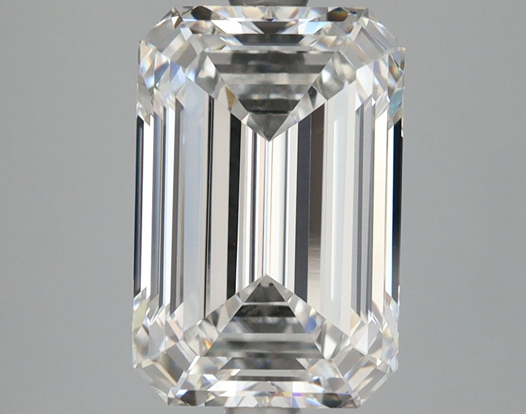 4.09 ct. emerald Lab Grown Diamond front image