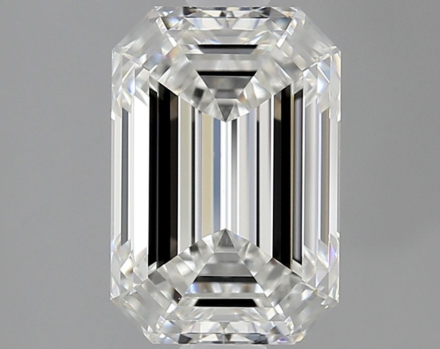 2.20 ct Emerald diamond