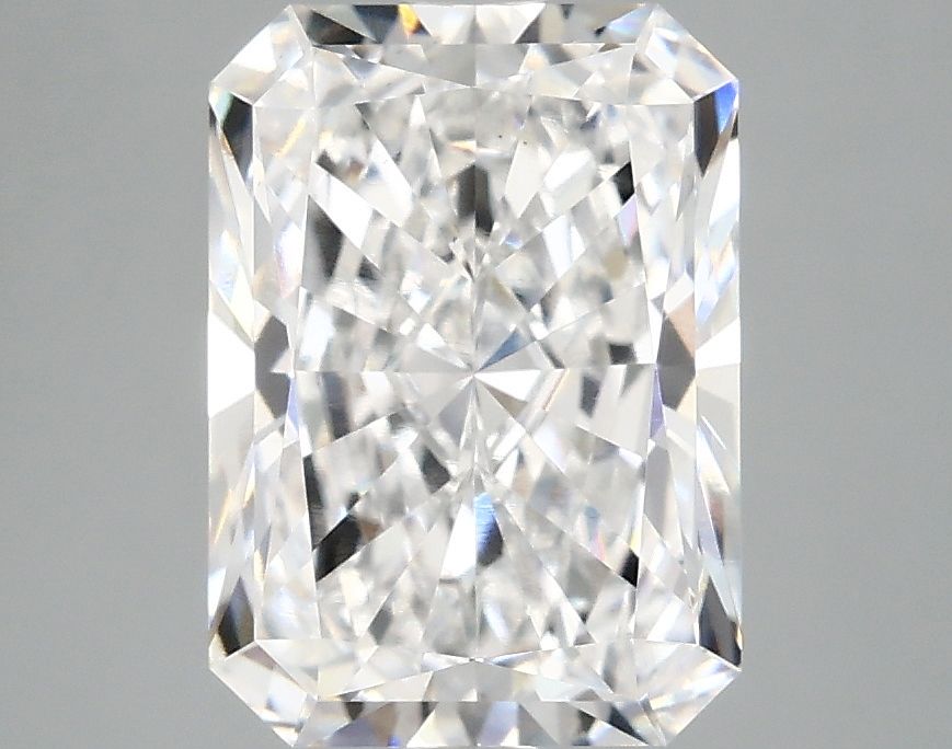 3.07 ct. radiant Lab Grown Diamond front image