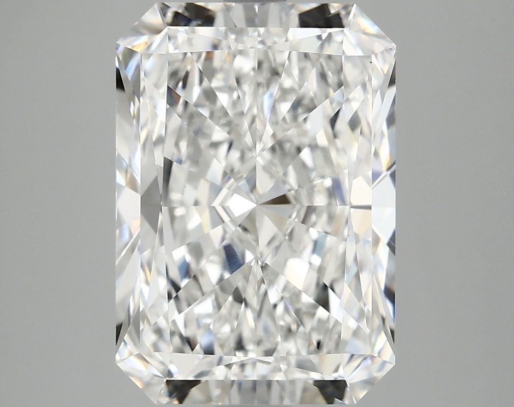 5.04 ct. radiant Lab Grown Diamond front image