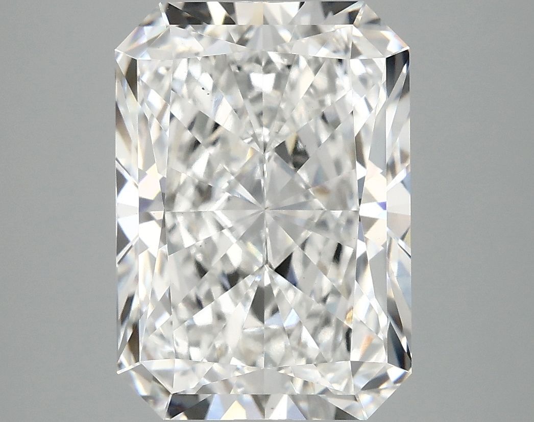 4.83 ct. radiant Lab Grown Diamond front image