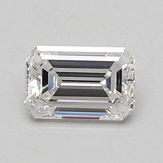 0.8 ct lab-grown Emerald Diamond