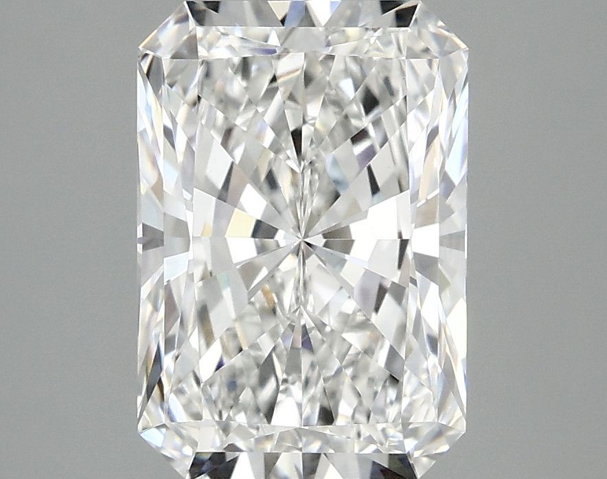 3.08 ct. radiant Lab Grown Diamond front image