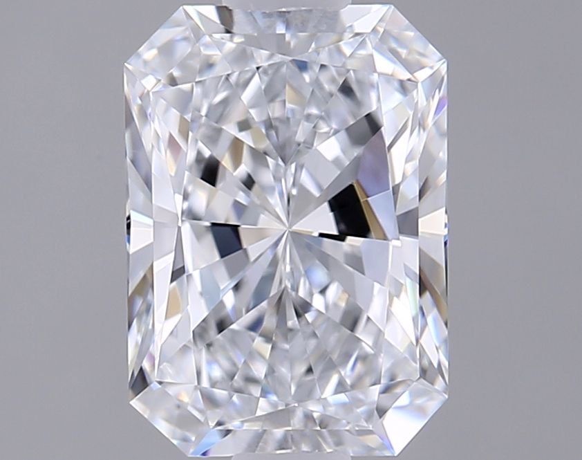 1.45 ct lab-grown Radiant Diamond