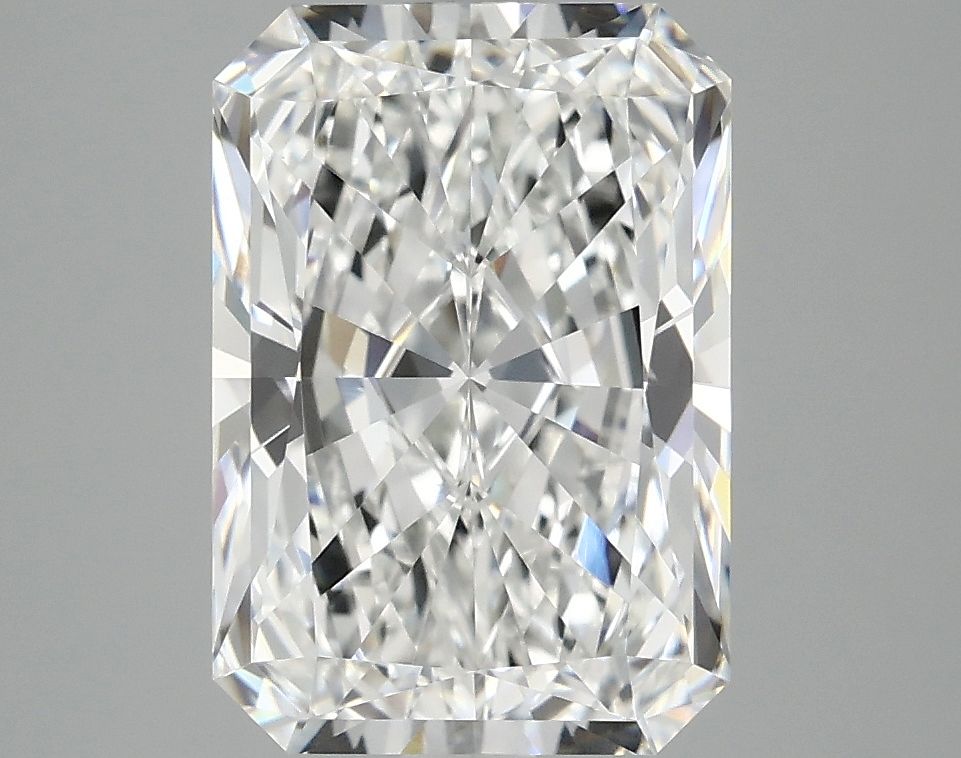 3.81 ct. radiant Lab Grown Diamond front image