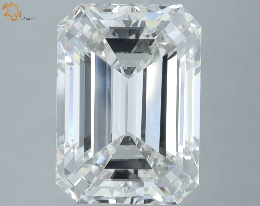 4.70 ct. emerald Lab Grown Diamond front image