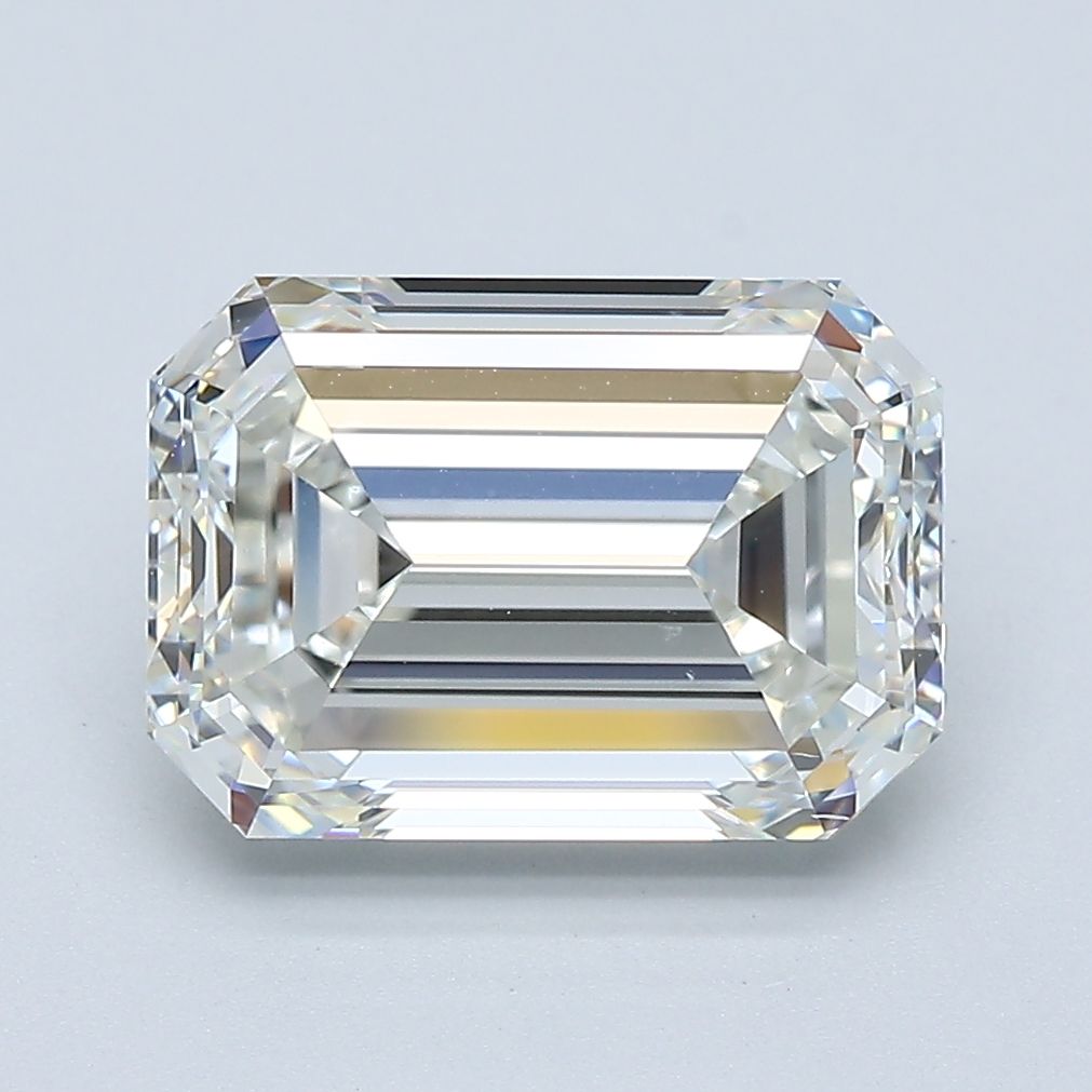 3.59 ct Emerald diamond