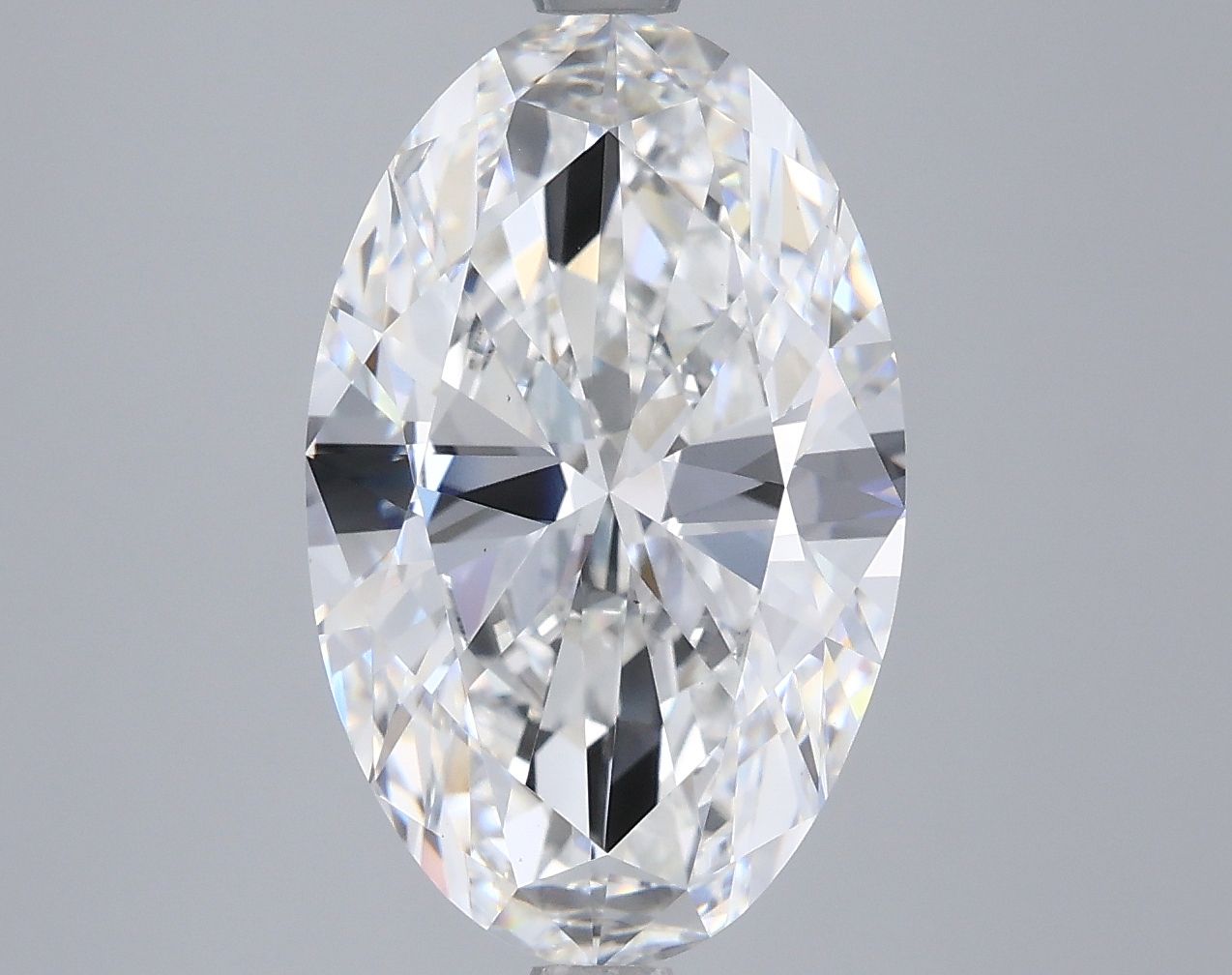 4.77 ct. oval Lab Grown Diamond front image