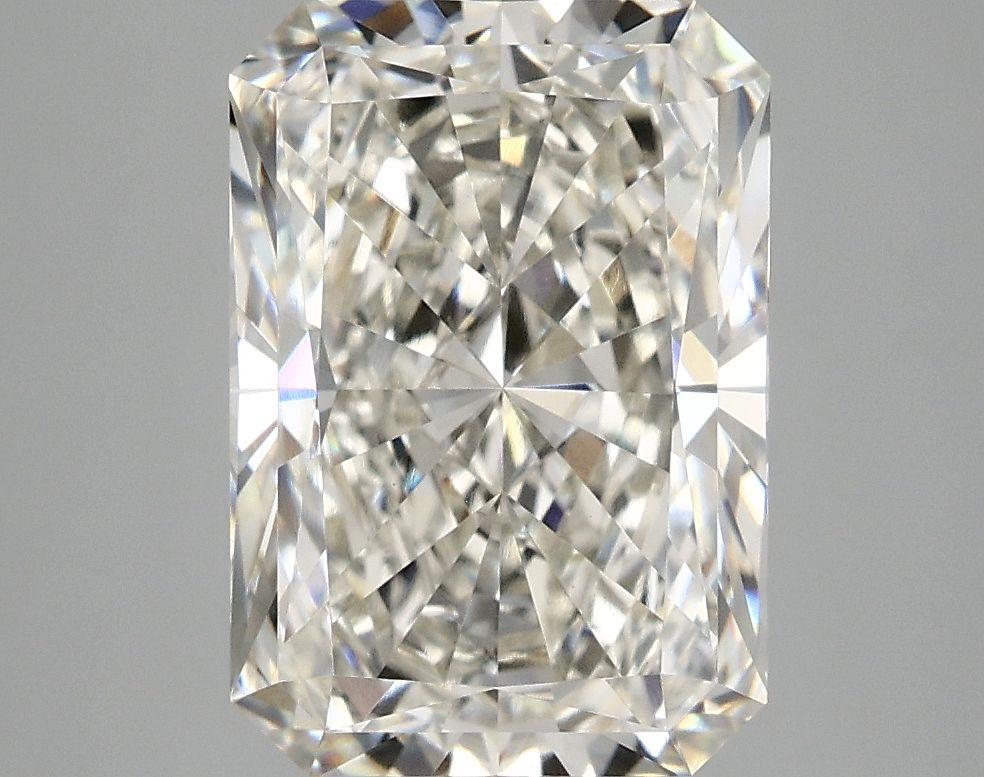 4.05 ct. radiant Lab Grown Diamond front image