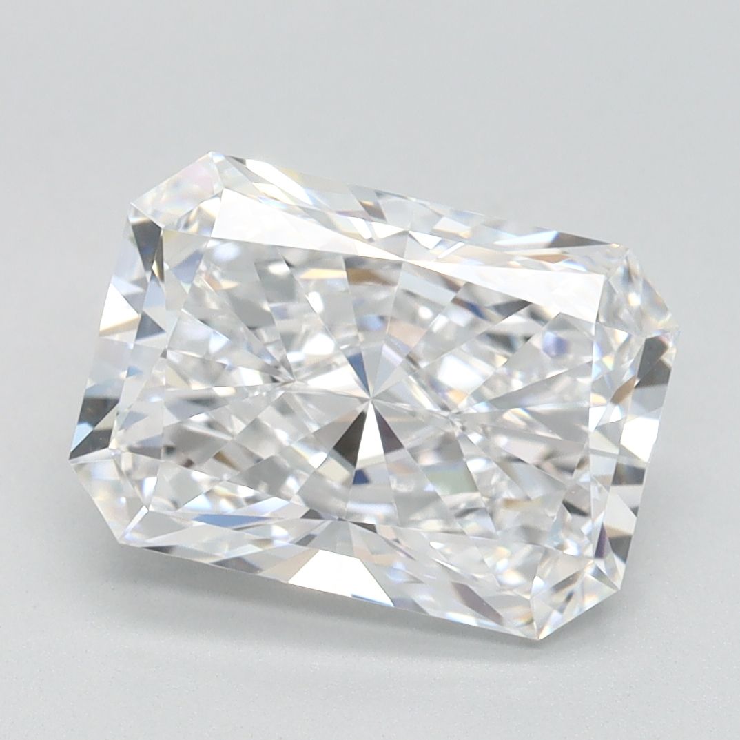 2.63 ct. radiant Lab Grown Diamond front image
