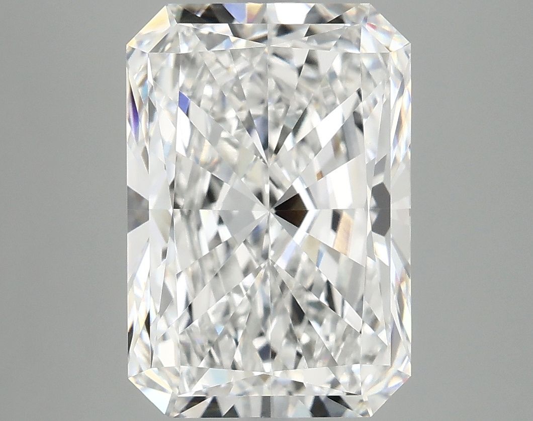 4.83 ct. radiant Lab Grown Diamond front image