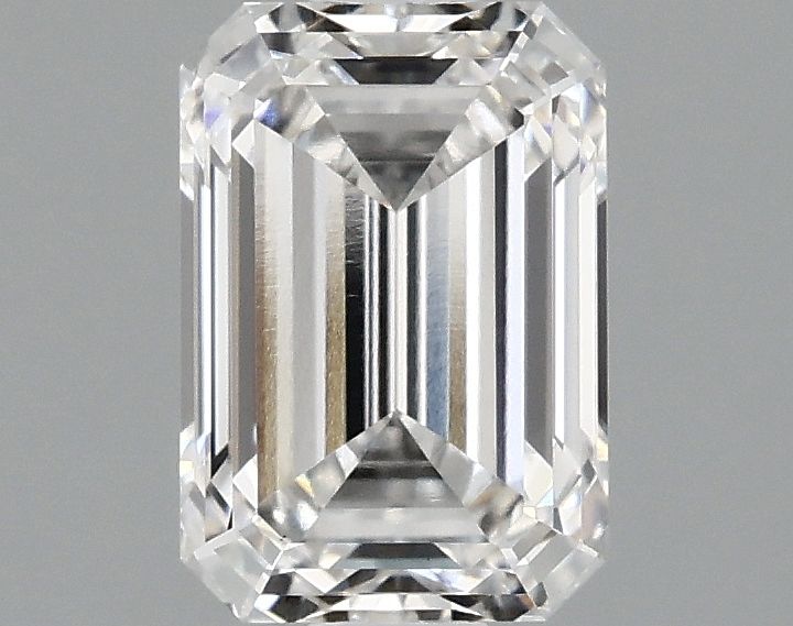 1.04 ct. emerald Lab Grown Diamond front image