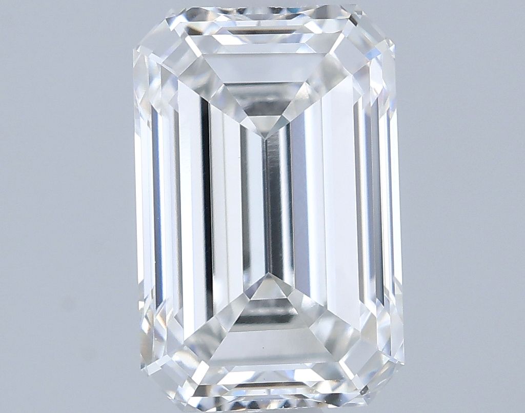 1.57 ct. emerald Lab Grown Diamond front image