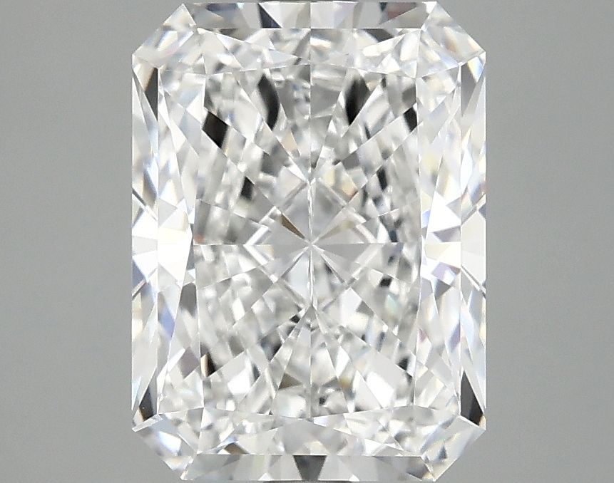 3.04 ct. radiant Lab Grown Diamond front image