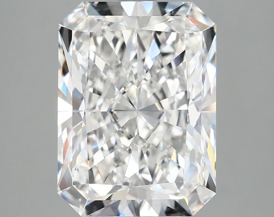3.82 ct. radiant Lab Grown Diamond front image