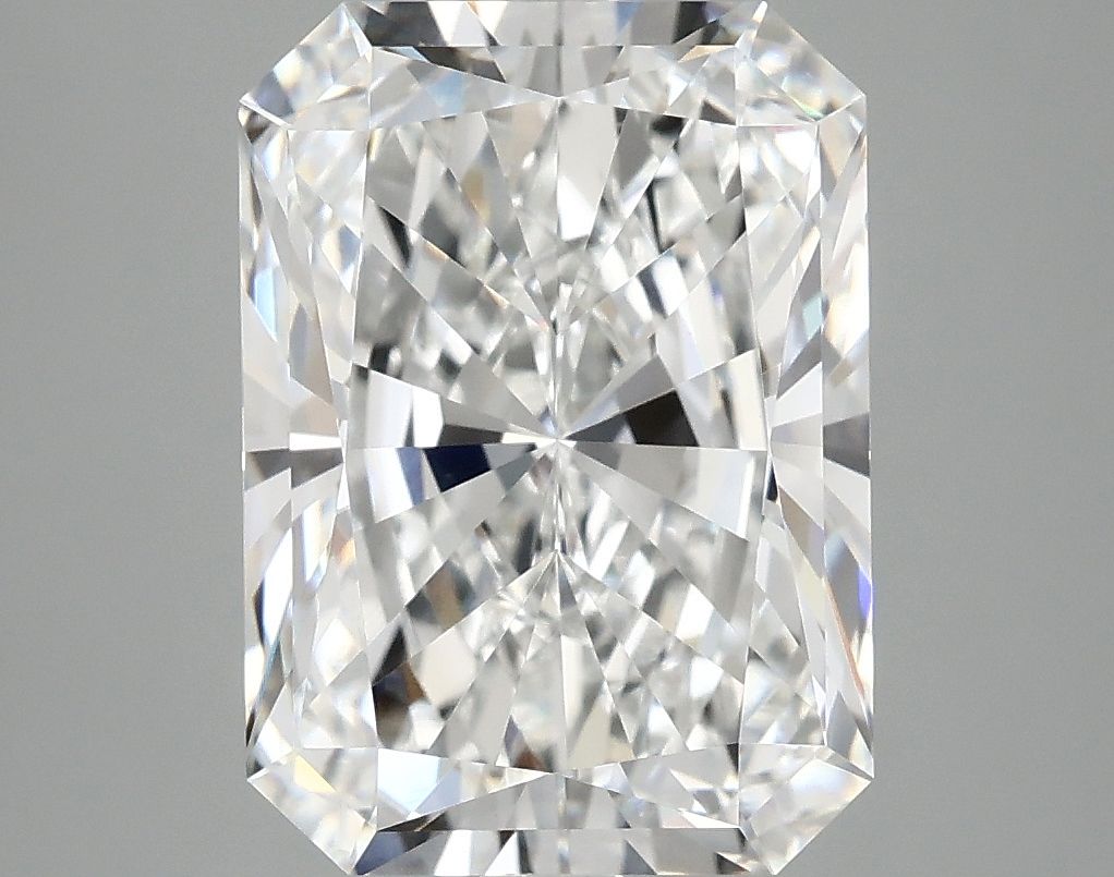 5.10 ct. radiant Lab Grown Diamond front image