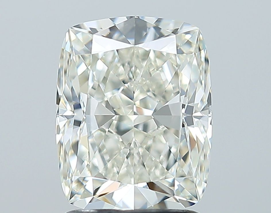 2.01 ct Cushion Brilliant diamond