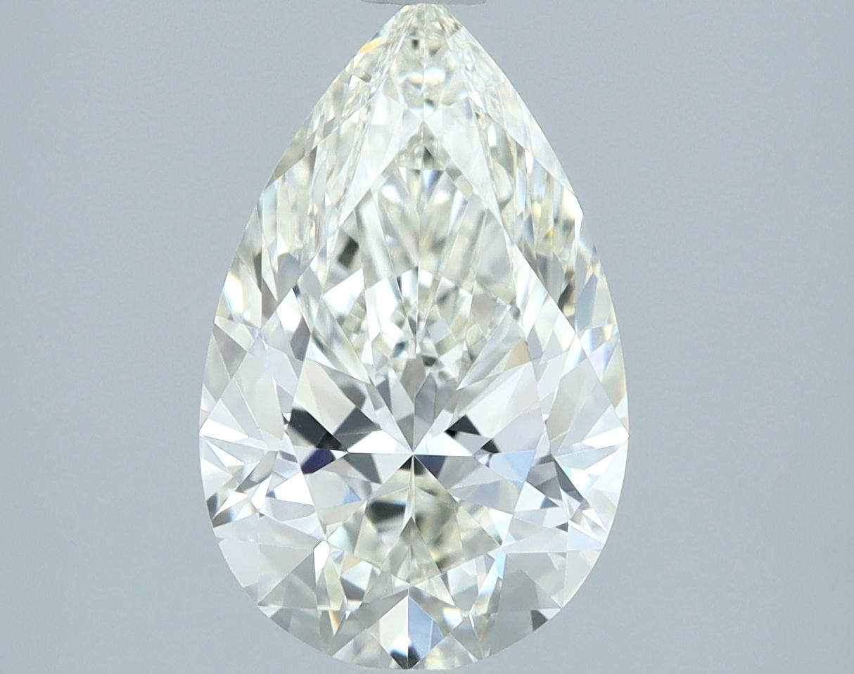 Pear Diamond