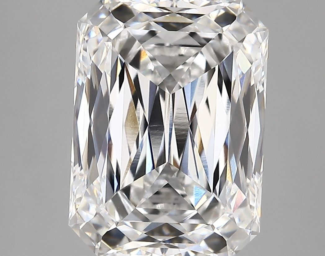 6.14 ct. radiant Lab Grown Diamond front image