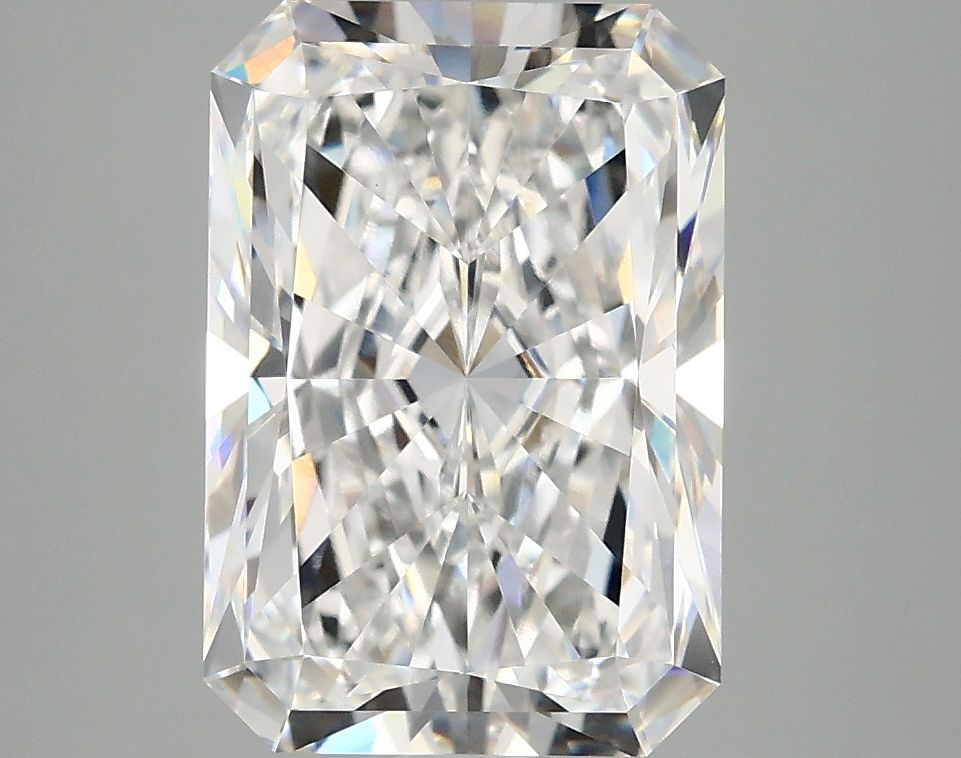 3.98 ct. radiant Lab Grown Diamond front image