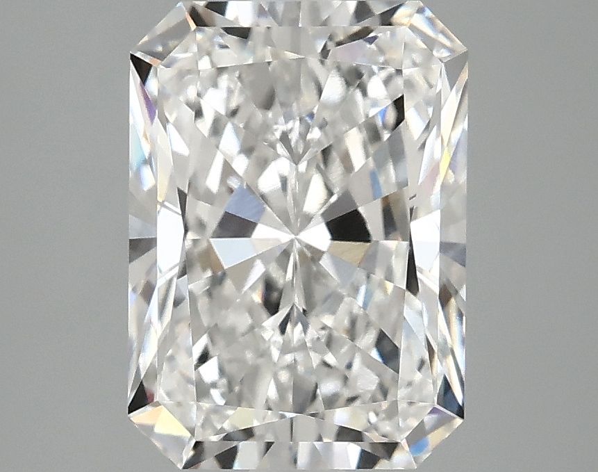 3.09 ct. radiant Lab Grown Diamond front image