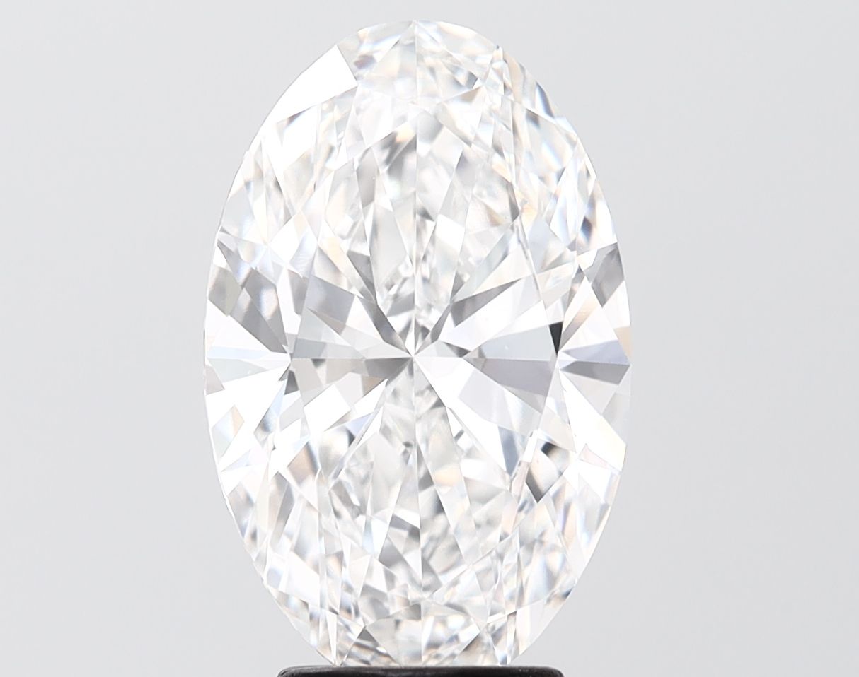 4.08 ct. oval Lab Grown Diamond front image