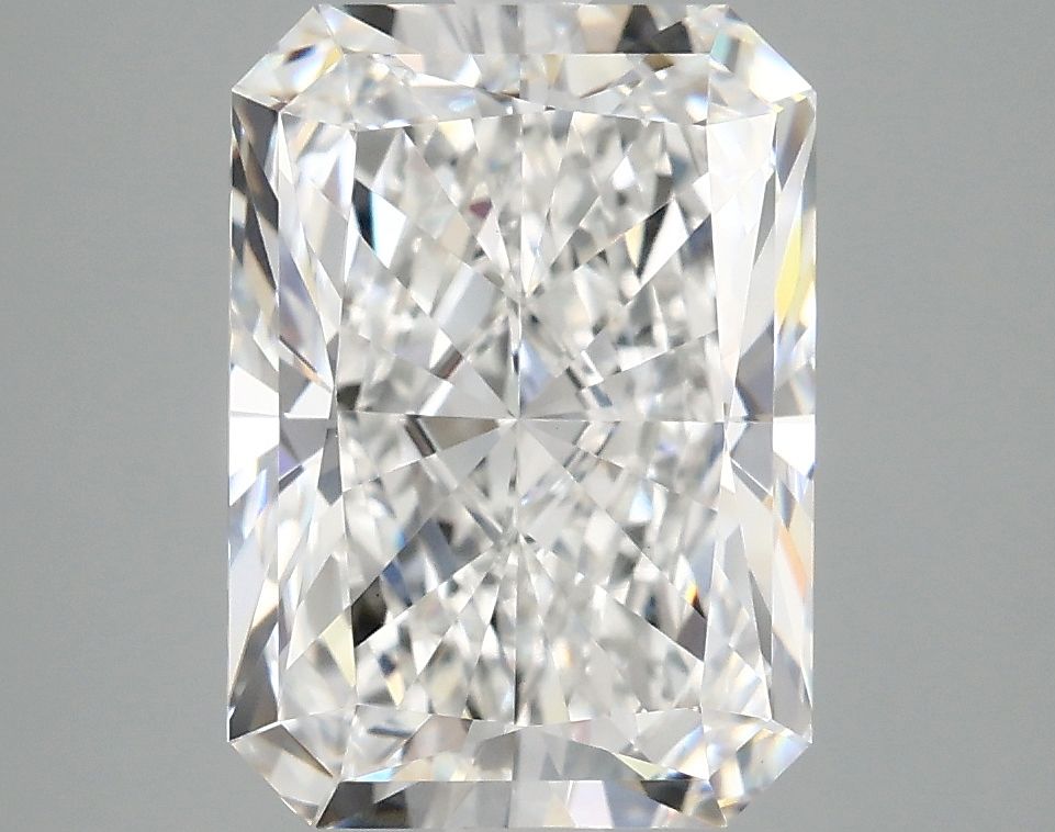 4.17 ct. radiant Lab Grown Diamond front image