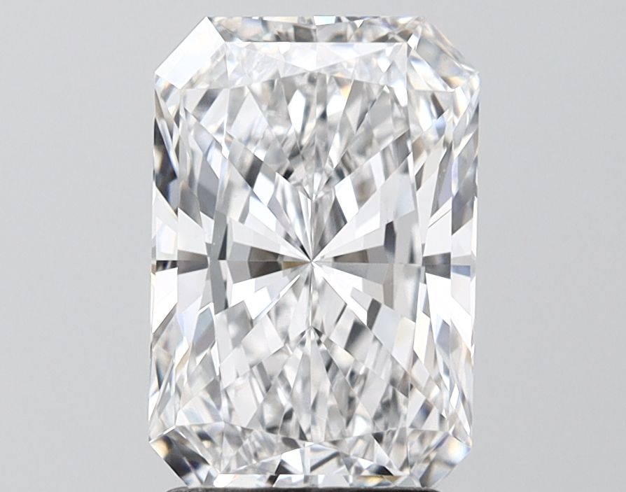 2.56 ct. radiant Lab Grown Diamond front image