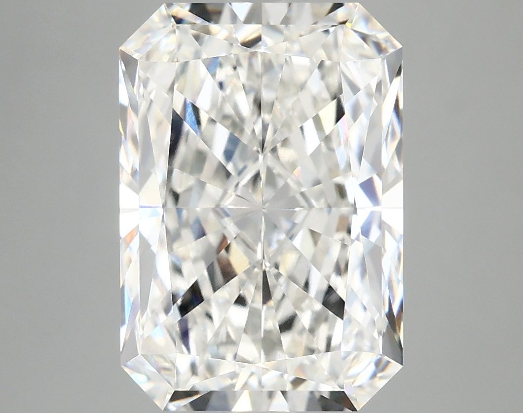 5.05 ct. radiant Lab Grown Diamond front image
