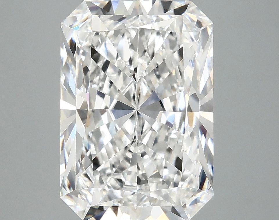 4.18 ct. radiant Lab Grown Diamond front image