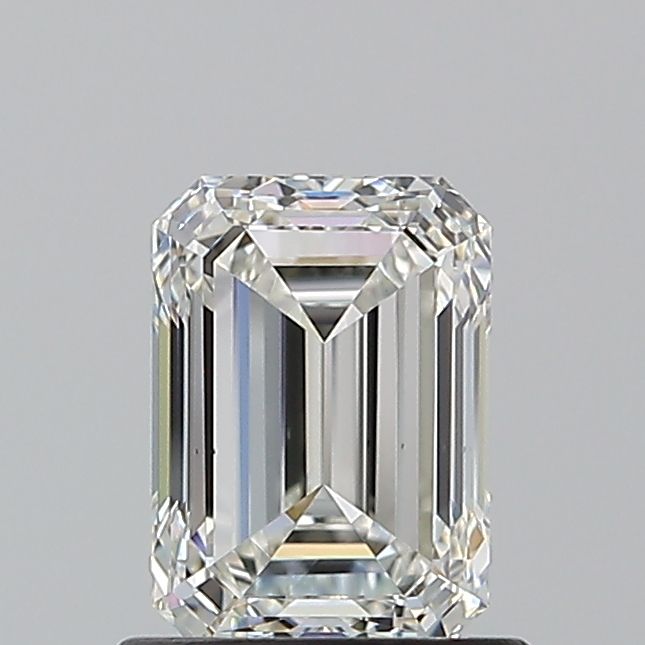 0.90 ct Emerald diamond