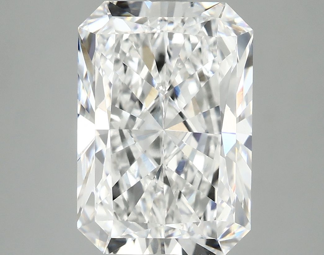 4.10 ct. radiant Lab Grown Diamond front image