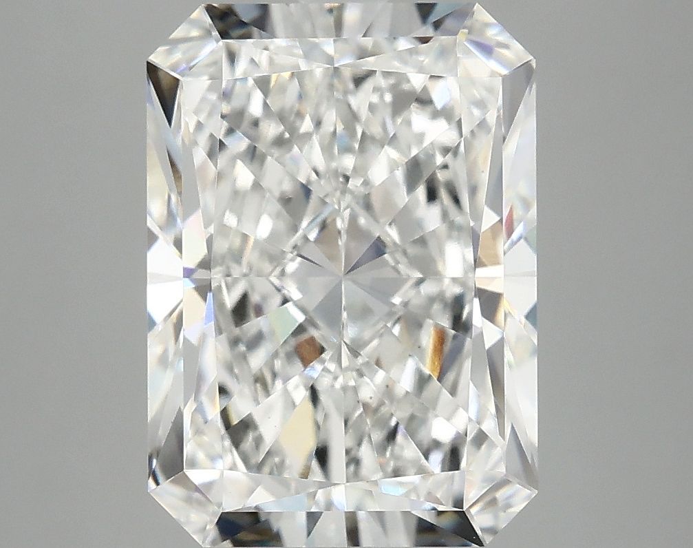 5.01 ct. radiant Lab Grown Diamond front image