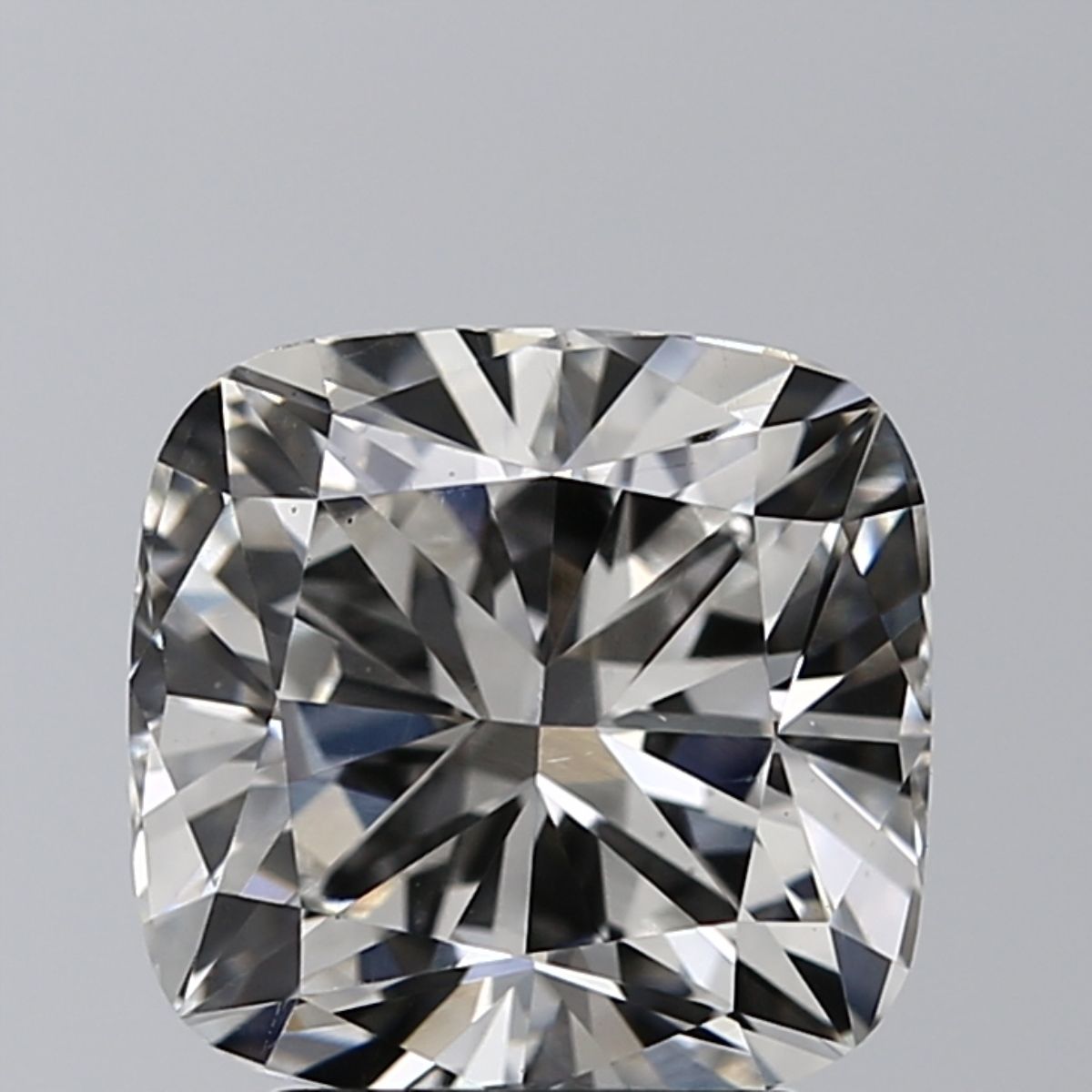 2.71 ct Cushion Brilliant diamond