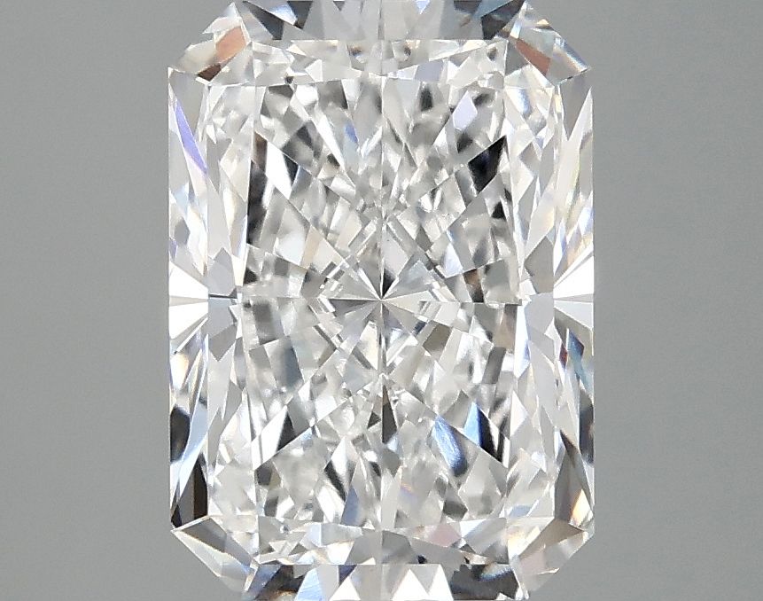 3.10 ct. radiant Lab Grown Diamond front image