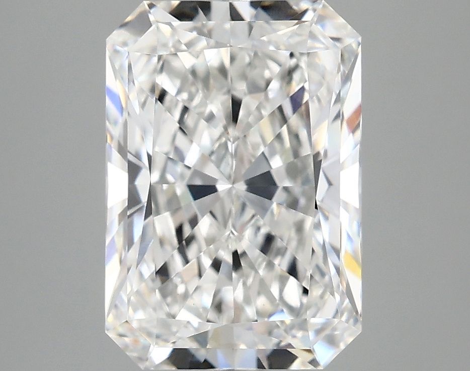 3.09 ct. radiant Lab Grown Diamond front image