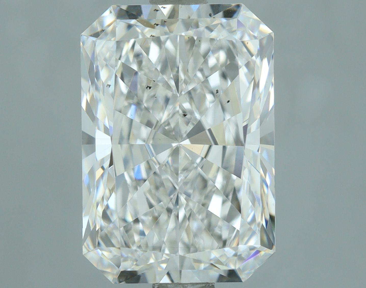 2.61 ct. radiant Lab Grown Diamond front image