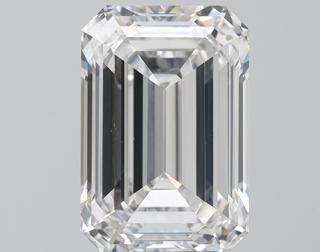 Diament LG szmaragdowy, 5.22 ct, E, VVS1